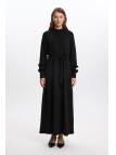 Robe  avec fourrure à manches nouées à la taille E-0440