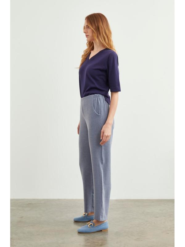 Pantalon en tissu détaillé élastique à la taille large P-0102