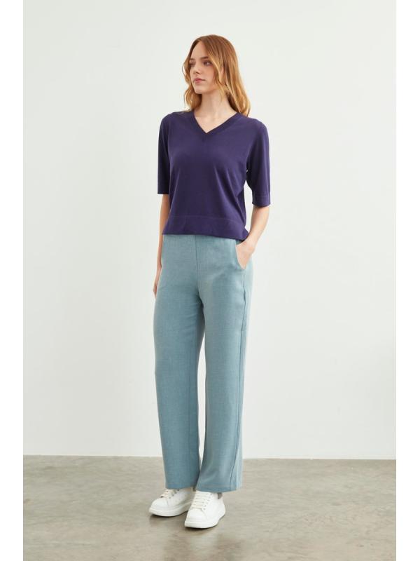 Pantalon en tissu détaillé élastique à la taille large P-0102