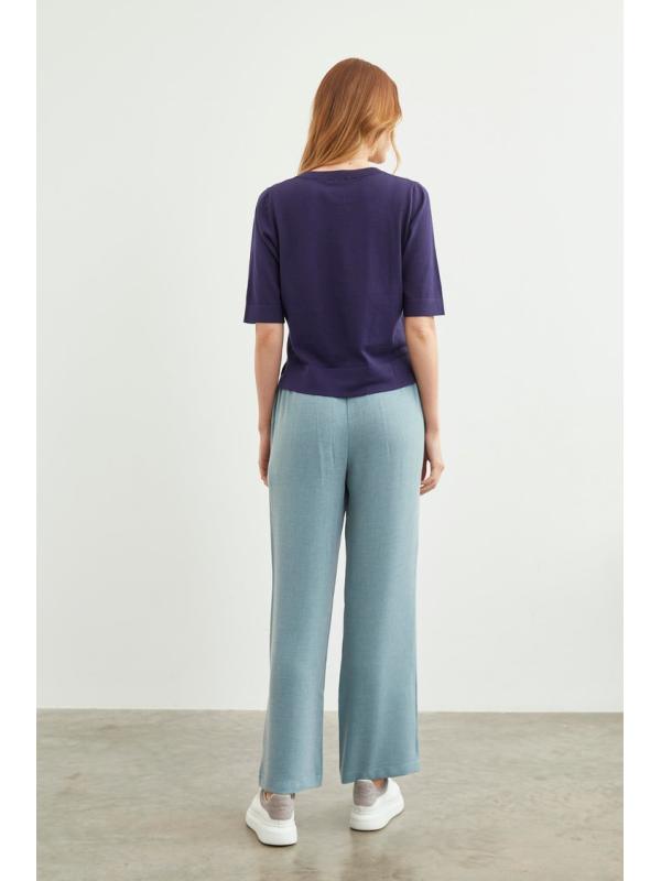 Pantalon en tissu détaillé élastique à la taille large P-0102