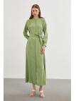 Robe longue E-0400 avec col dominant ceinturé