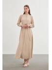 Robe longue E-0400 avec col dominant ceinturé
