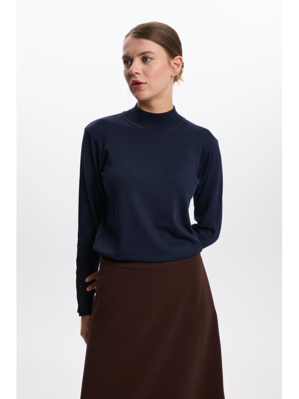Tricot A.Mink détaillé B-0121