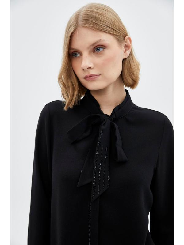 Chemise à manches longues à col noeud G-0088