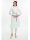 Tunique longue blanc casse détaillée en dentelle col chemise T-1451