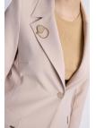 Veste longue détaillée Broach C-0012 Veste longue détaillée Broach C-0012