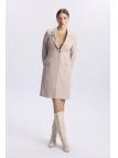 Veste longue détaillée Broach C-0012 Veste longue détaillée Broach C-0012