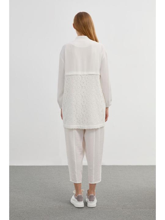 Veste blanc brodée C-0094