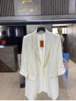 Veste beige à double boutonnage avec poches C-0145