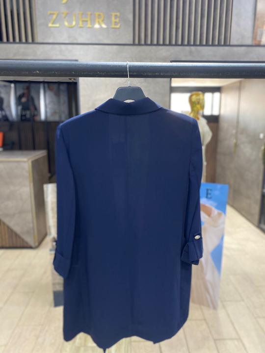 Veste beige à double boutonnage avec poches C-0145