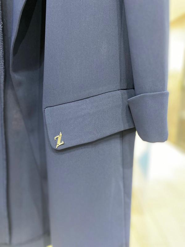 Veste beige à double boutonnage avec poches C-0145