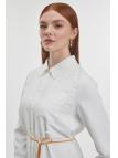 Tunique longue blanc casse détaillée en dentelle col chemise T-1451