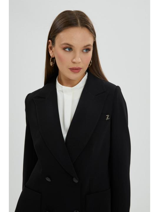 La poche à col double boutonnage Veste noire détaillée C-0024