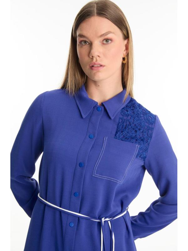 Tunique longue violette à col chemise avec dentelle T-1451