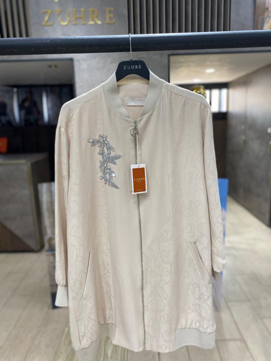 Veste zippée à motifs C-0141.