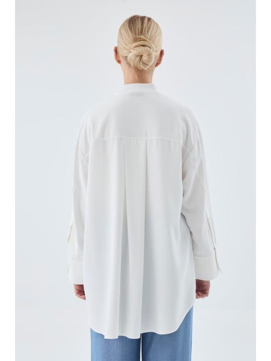 Veste zippée brodée et détaillée C-0126