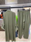  Ensemble deux pièces Col chemise zippé et détail des manches TK-1517