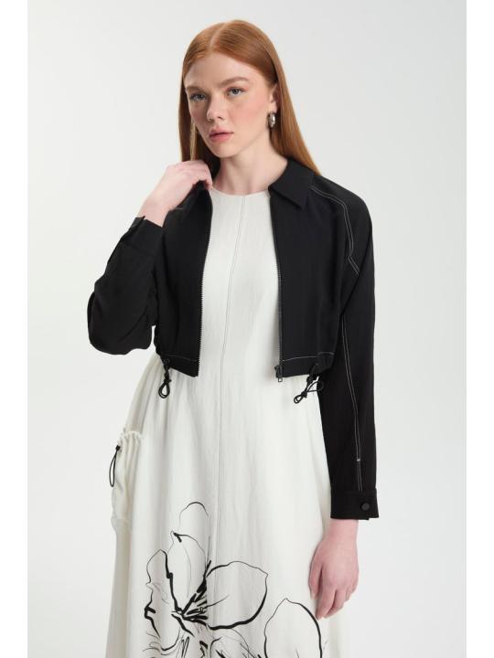 Veste habillée à motifs floraux noir/écru Double Set TK-1599