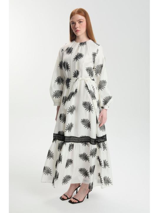 Robe ceinturée à motifs E-0494 Robe ceinturée à motifs E-0494