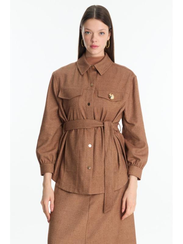 Veste détaillée ceinturée  C-0158 Veste détaillée ceinturée  C-0158