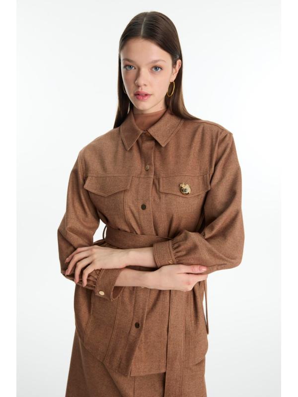 Veste détaillée ceinturée  C-0158 Veste détaillée ceinturée  C-0158