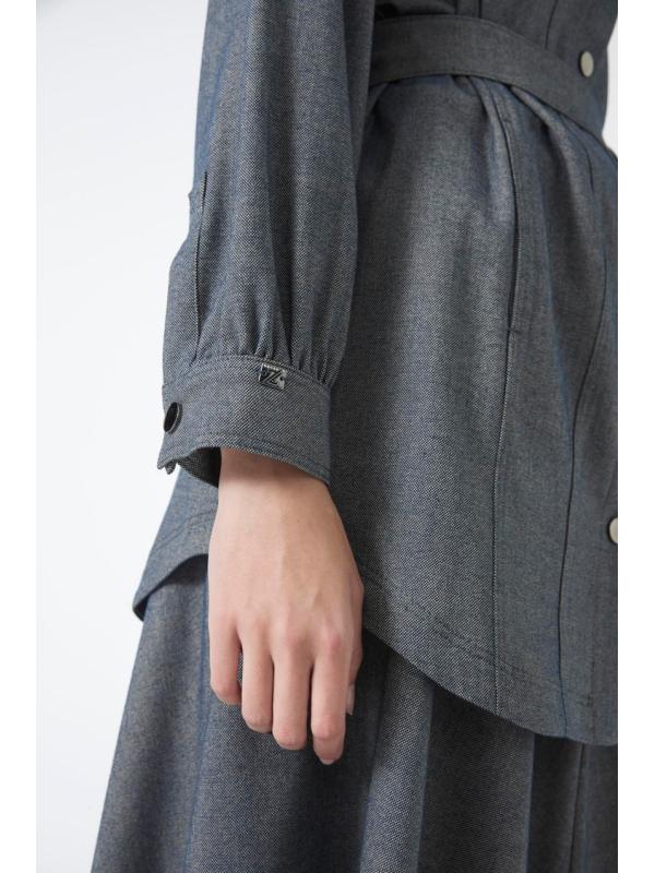Veste détaillée ceinturée  C-0158 Veste détaillée ceinturée  C-0158