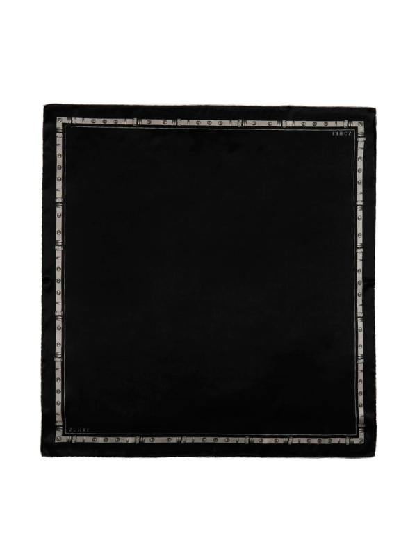 Foulard en soie sergé détaillé bord V26 0104 Foulard en soie sergé détaillé bord V26 0104