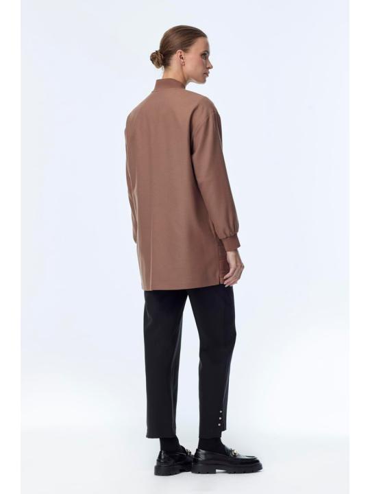 Veste matelassée à motifs zippés vanille C-0150 Veste matelassée à motifs zippés vanille C-0150