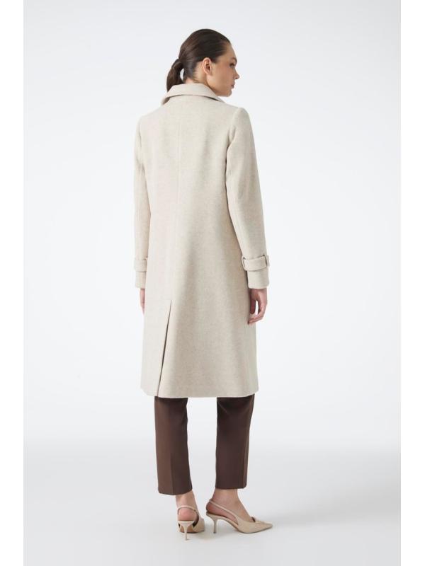 Manteau long beige à double boutonnage 13570 Manteau long beige à double boutonnage 13570