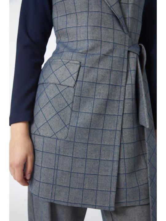 Ensemble trois pièces à motifs à carreaux TK-1050 Ensemble trois pièces à motifs à carreaux TK-1050