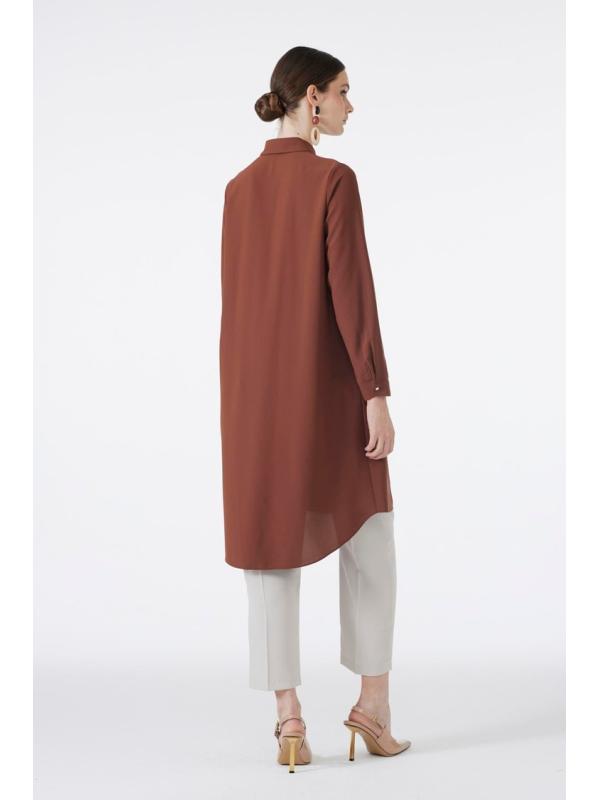 Tunique détaillée à boutons cachés en cuivre T-0767