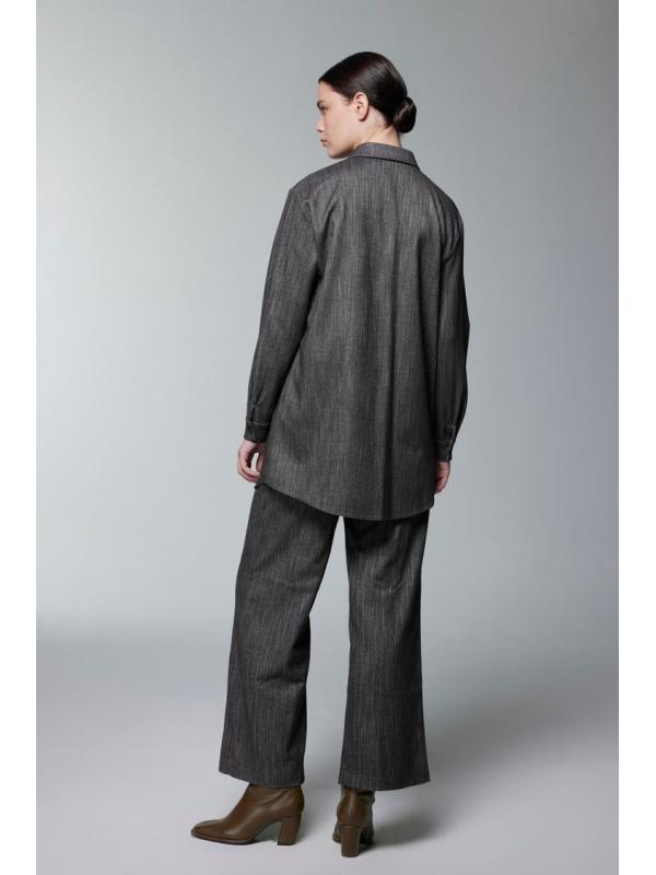 Chemise à motifs avec poches détaillées G-0117