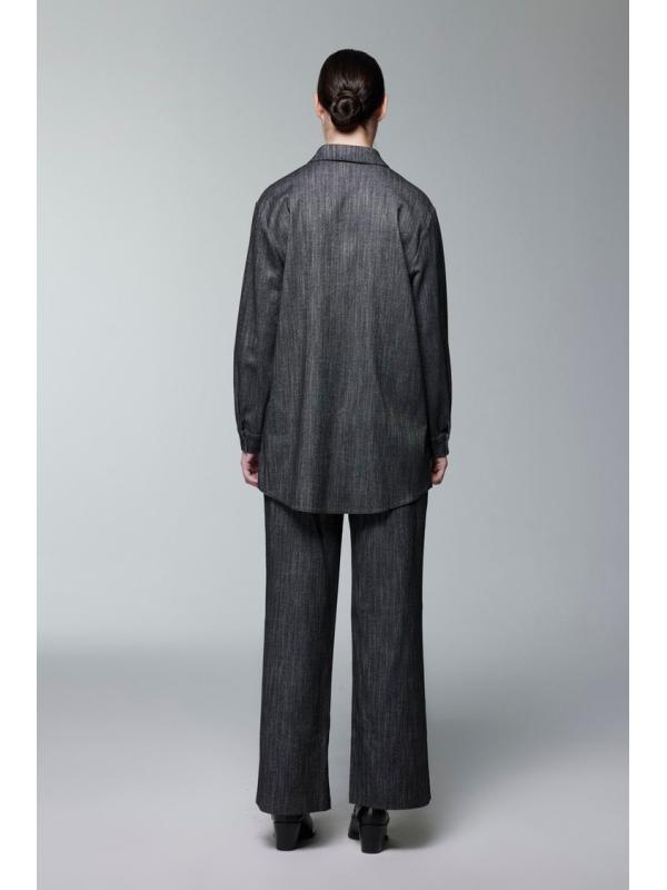 Chemise à motifs avec poches détaillées G-0117