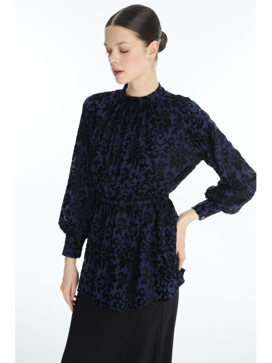 Chemisier à motifs à manches ballon B-0137 Chemisier à motifs à manches ballon B-0137