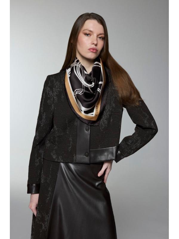 Combinaison double à motifs jacquard avec détail en cuir TK-1657