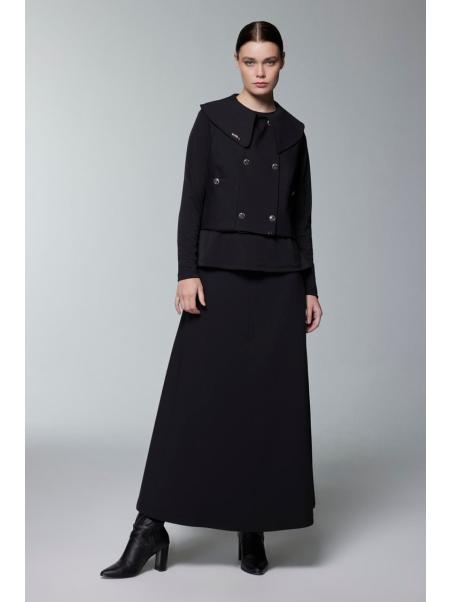 Ensemble de combinaison triple noir détaillé d’accessoires et de boutons TK-1371