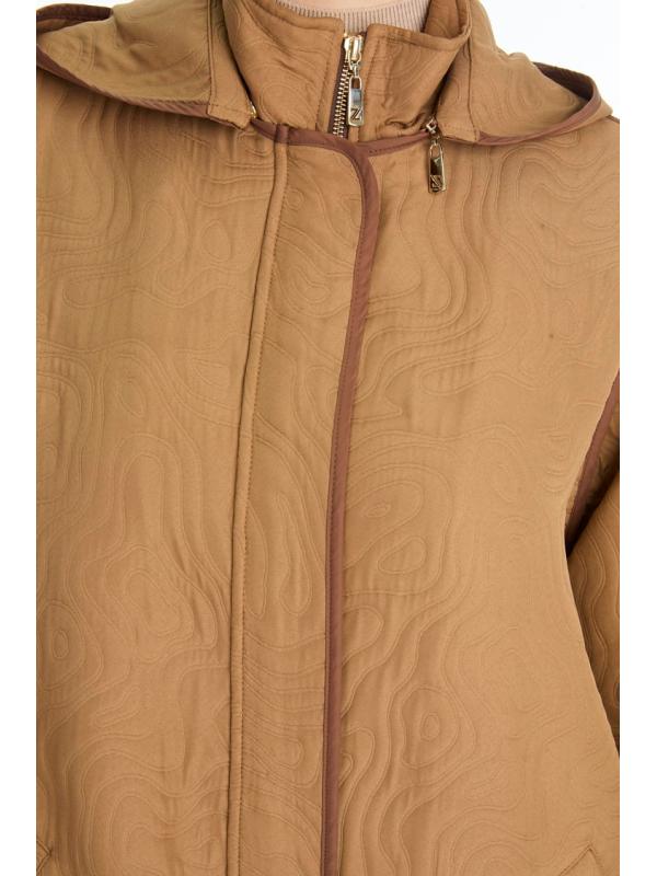 Usure à capuche et fermeture éclair IO-0311