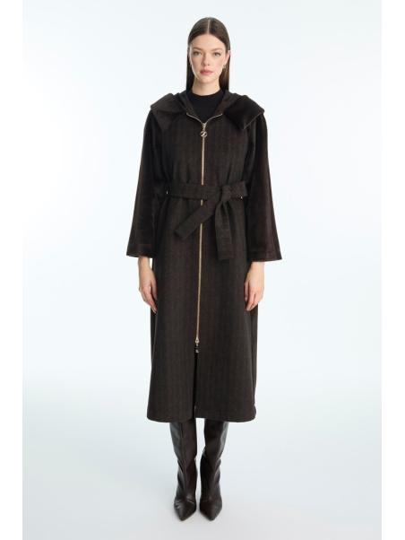 Manteau marron à capuche et ceinture 13970