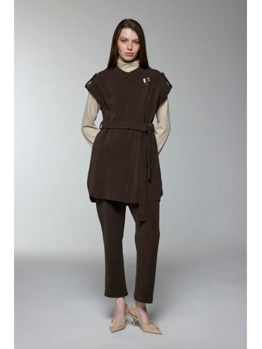 Ensemble trois piéces avec détails de broche TK-1176