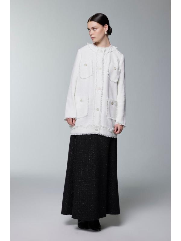 Veste écrue détaillée à poche texturée en tweed C-0151