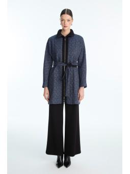 Veste à motifs ceinturée bleu marine C-0178