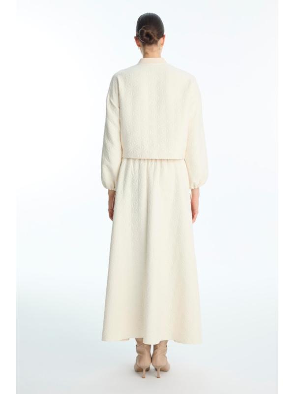 Eensemble deux piéces Jupe à taille élastique à motifs Jacquard Double combinaison crème TK-1688