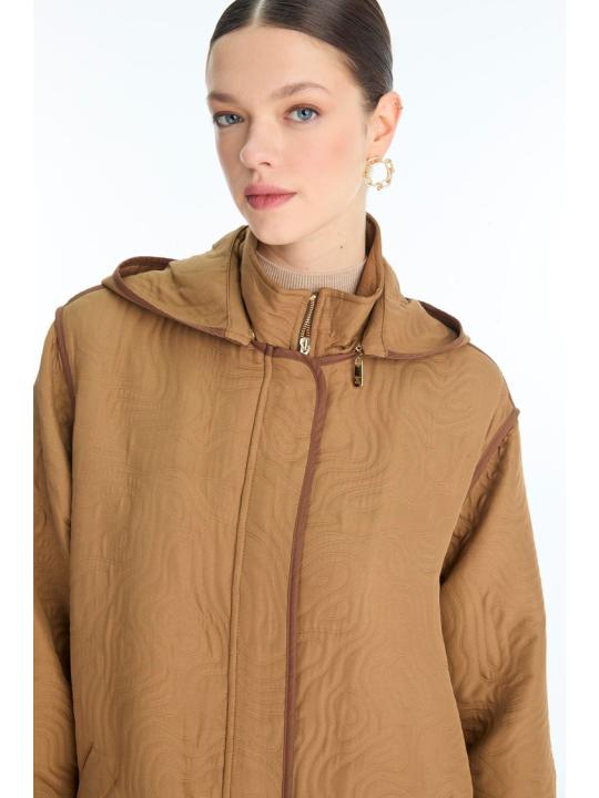 Usure à capuche et fermeture éclair IO-0311