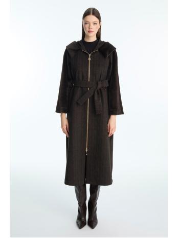 Manteau marron à capuche et ceinture 13970