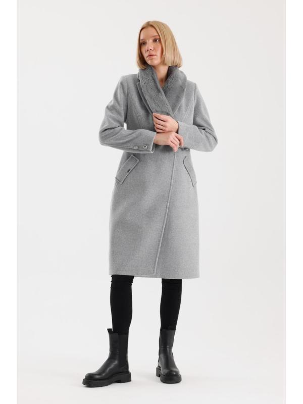 Manteau avec poches de col en fourrure Détails du manteau Cachet 13092  