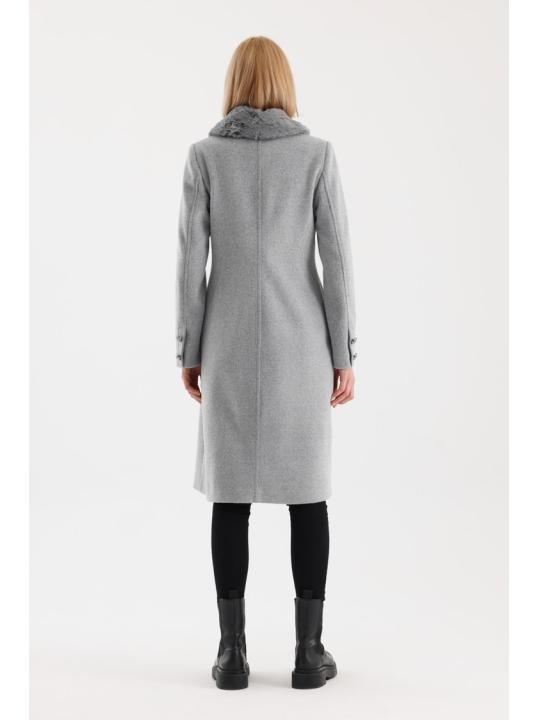 Manteau avec poches de col en fourrure Détails du manteau Cachet 13092  