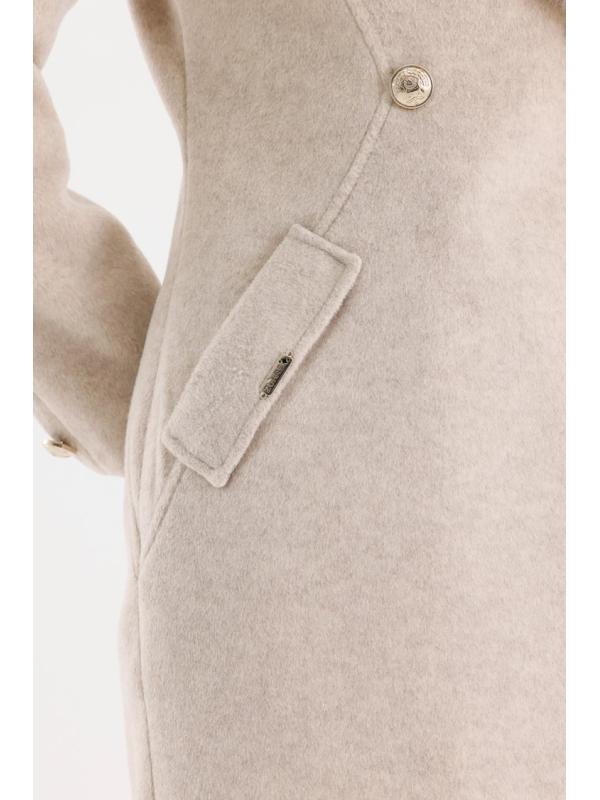 Manteau avec poches de col en fourrure Détails du manteau Cachet 13092  