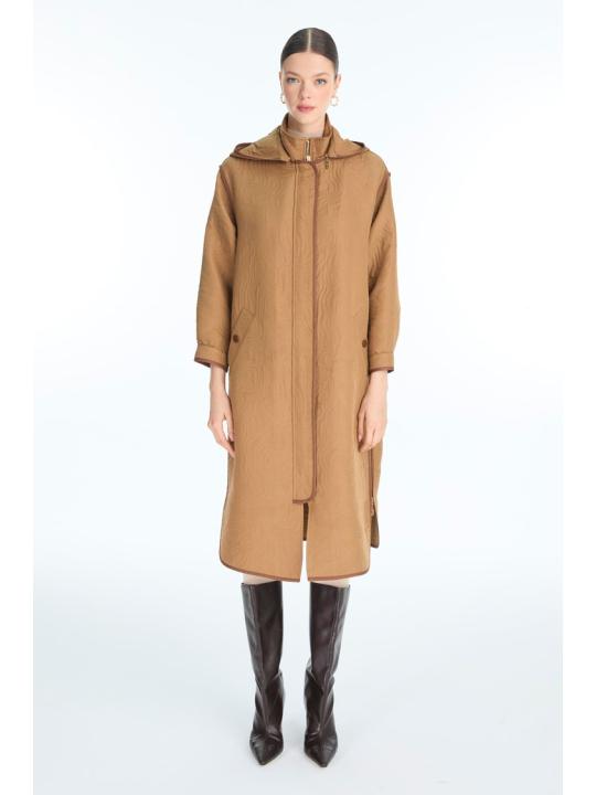 Usure à capuche et fermeture éclair IO-0311