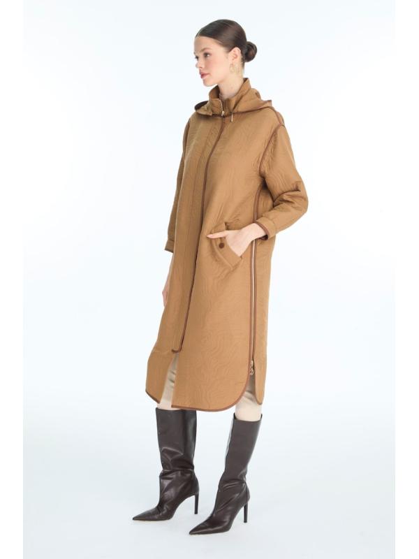 Usure à capuche et fermeture éclair IO-0311