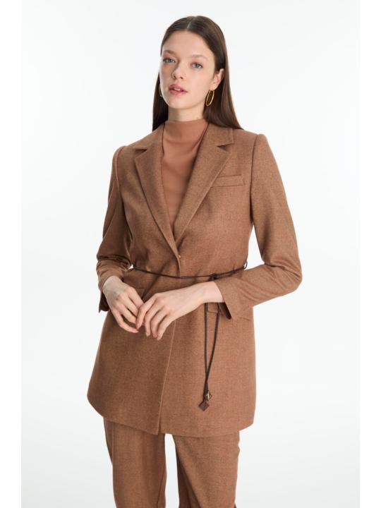 Ensemble combiné détaillé de corde en cuir à double boutonnage TK-1694